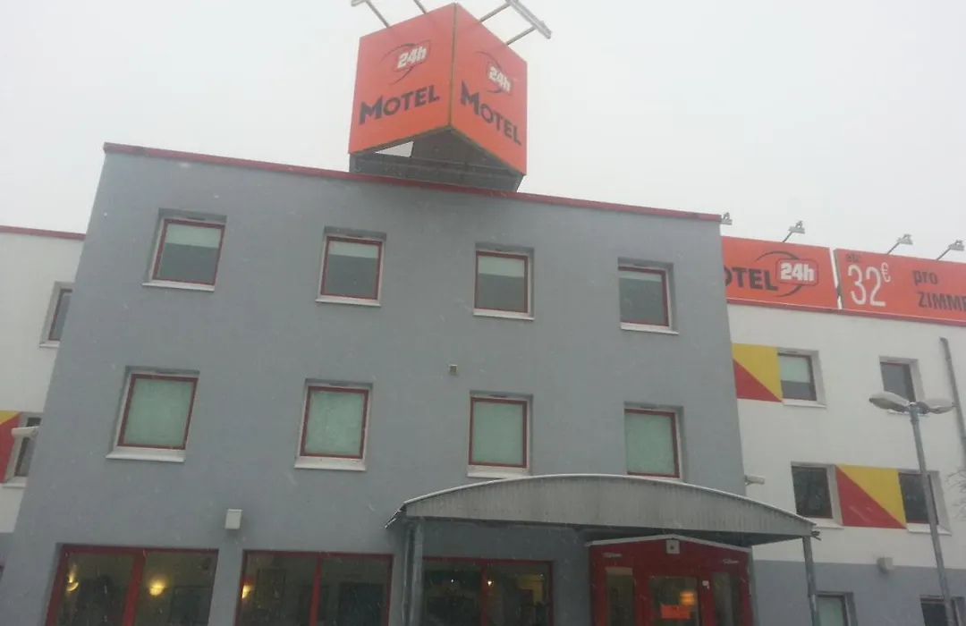 Motel 24H Berlin-1